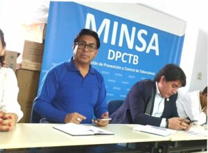 DIRIGENTES DE TODO EL PAÍS SE SUMAN AL RECHAZO A CANDIDATA PRESIDENCIAL QUE PROPONE PRIVATIZAR EL MINSA